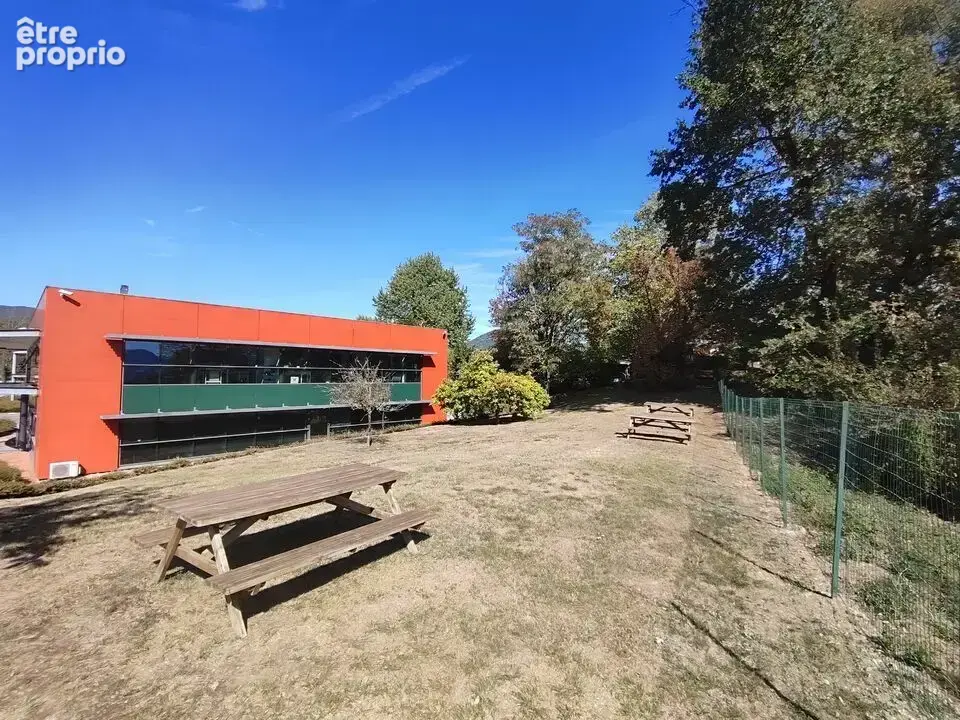 Commerce 112 m² à vendre à Voiron (38500) - photo 2
