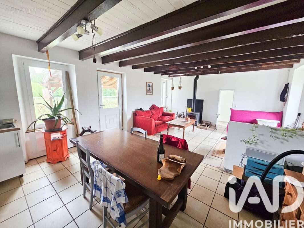 Maison 58 m² à Merdrignac  - photo 7