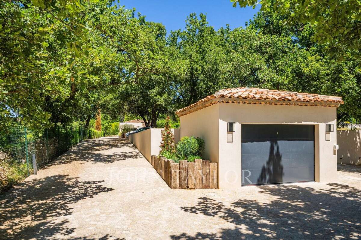 Maison à AIX-EN-PROVENCE