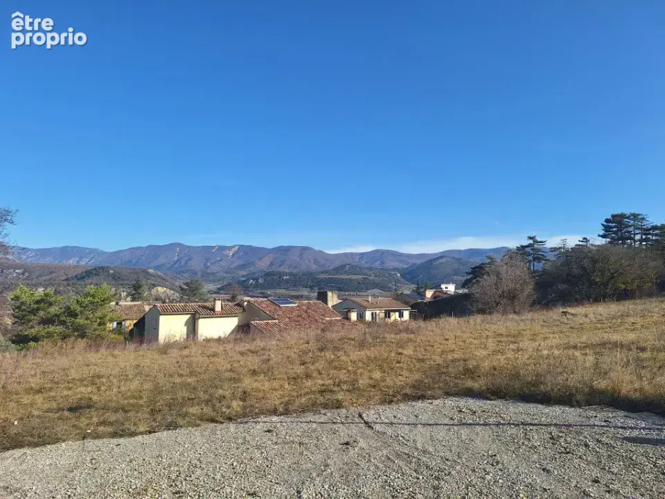 Photo Terrain à Aubignosc au prix de 94 600€