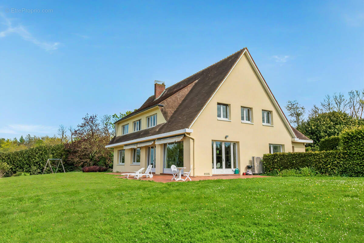 Maison à BEAUMONT-LE-ROGER