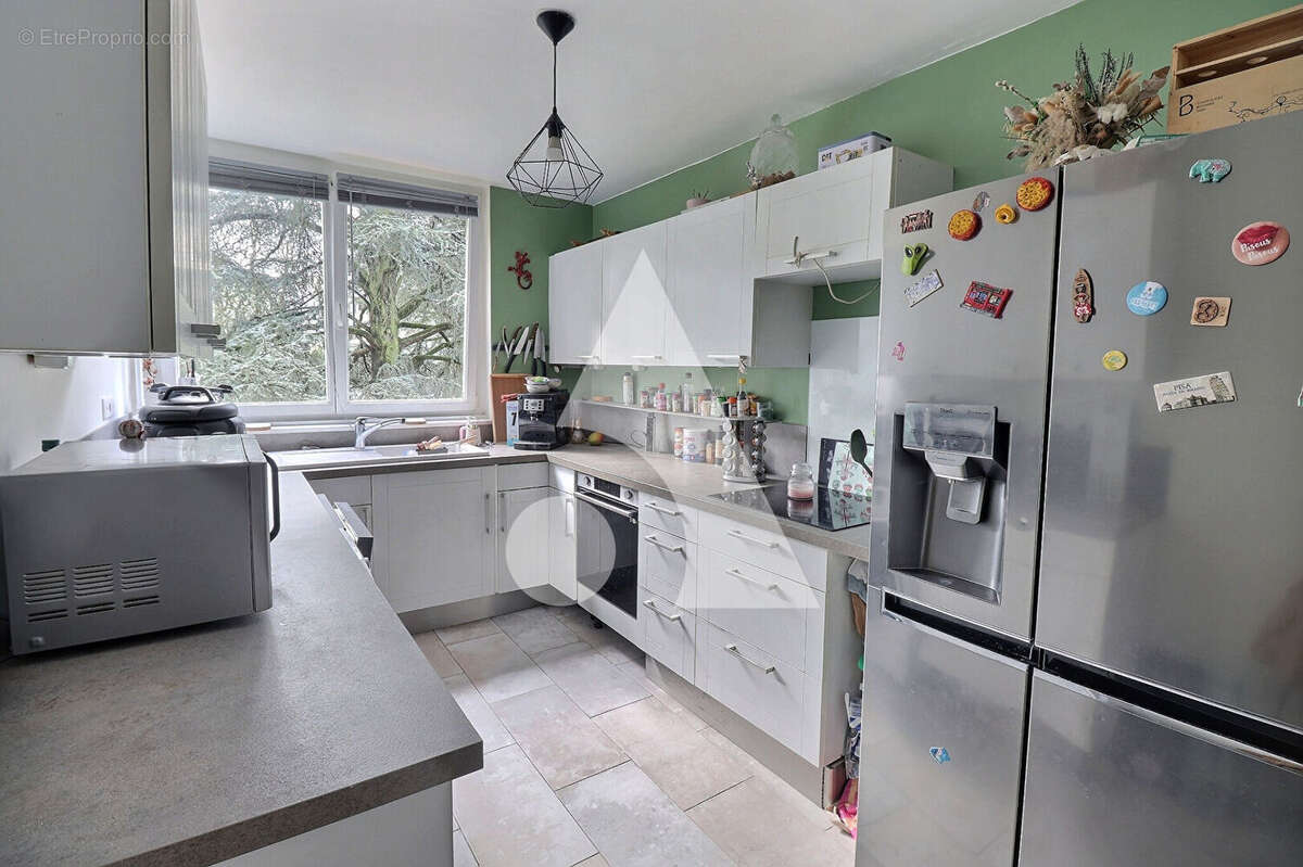 Appartement Mery Sur Oise 79 m2- 2 CHAMBRES - CAVE - BOX - photo 3