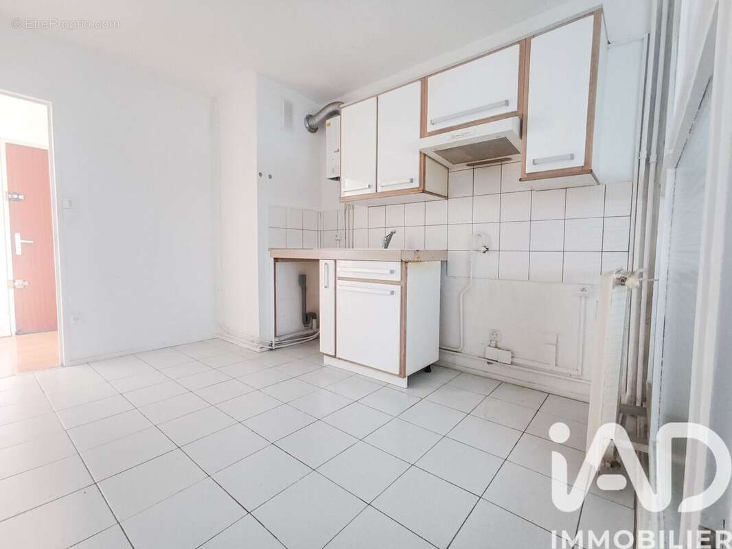 Photo 5 - Appartement à VILLENEUVE-LES-AVIGNON