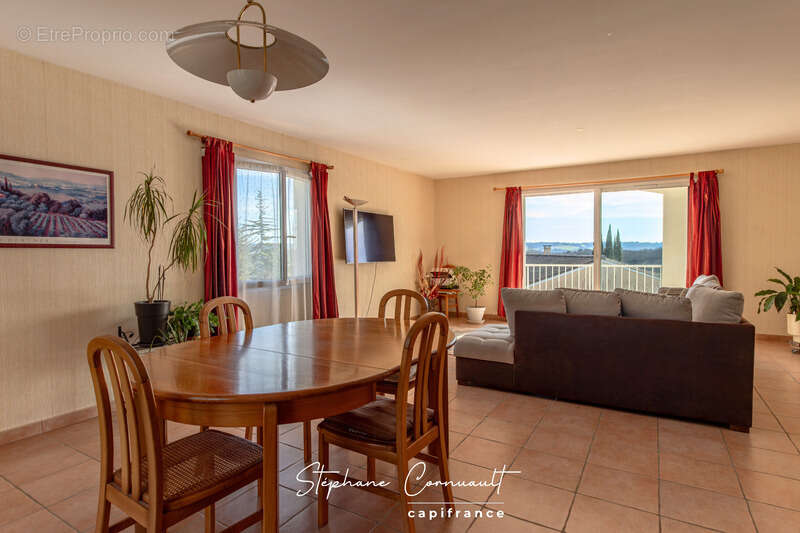 Maison à SAINT-ASTIER