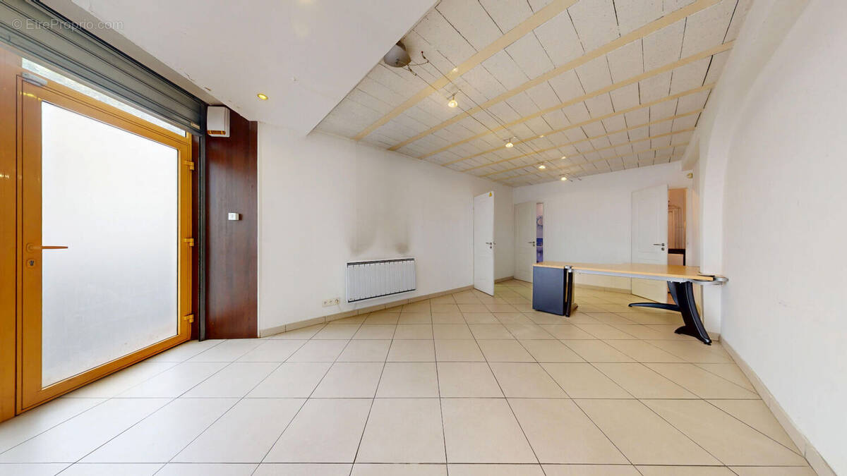 Commerce à VITRY-SUR-SEINE