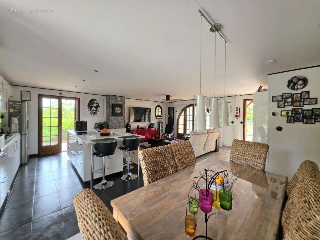 Maison À Vendre - photo 4