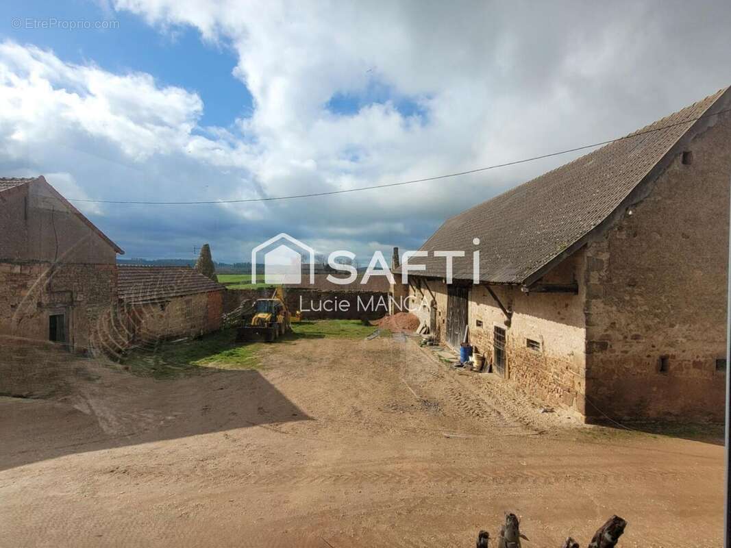 Photo 3 - Maison à SAINT-MARTIN-DE-SALENCEY