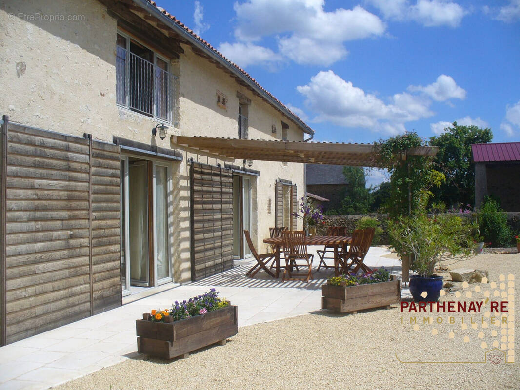 Maison à PRESSIGNY