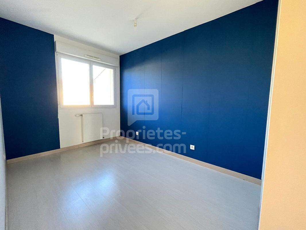 Maison à CASTELGINEST