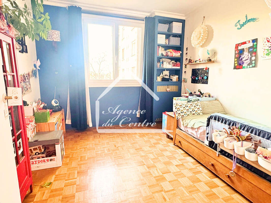 Appartement à CACHAN