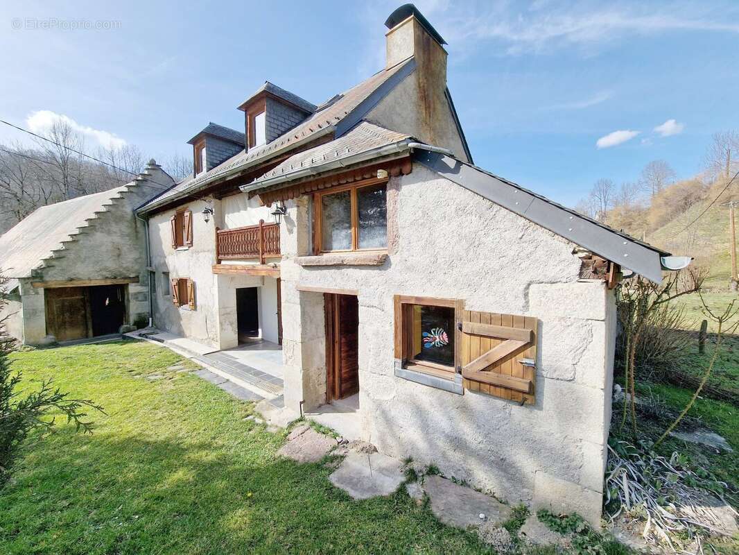Maison à BEAUDEAN