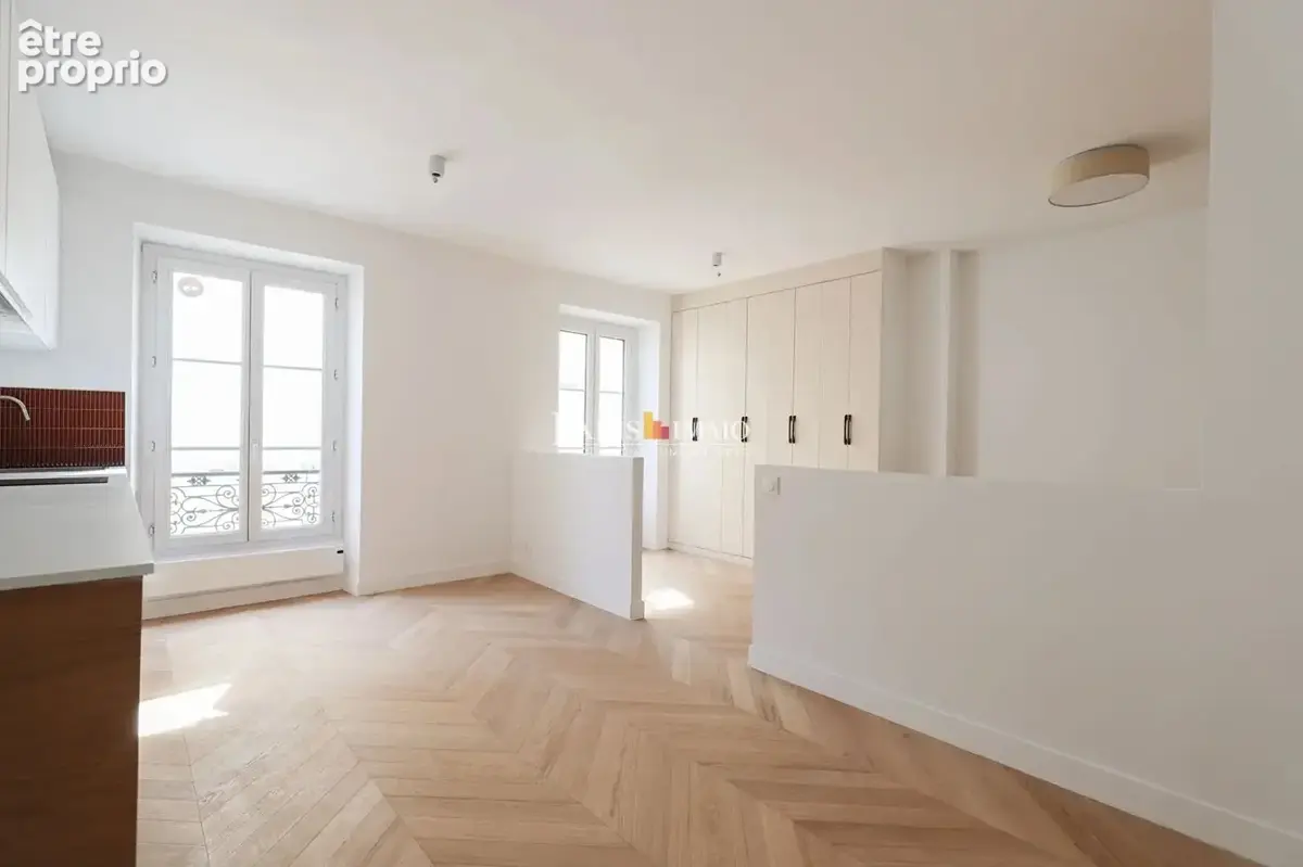 Paris 18e - 2 pièces Refait à neuf - Lumineux - photo 7
