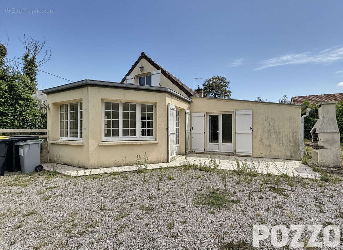 Maison L Etang Bertrand 7 pièces -  148 m2 - beaux volumes - calme - grand terrain - photo 2