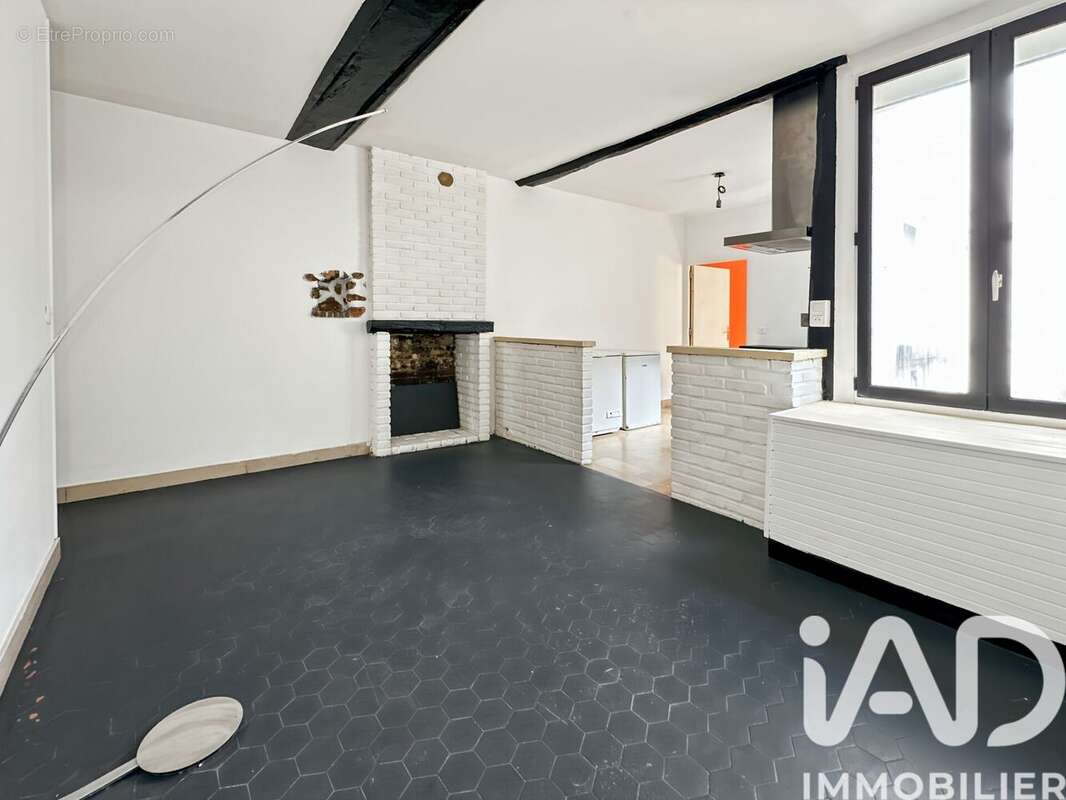 Maison 117 m² à Villeneuve-Sur-Yonne  - photo 9