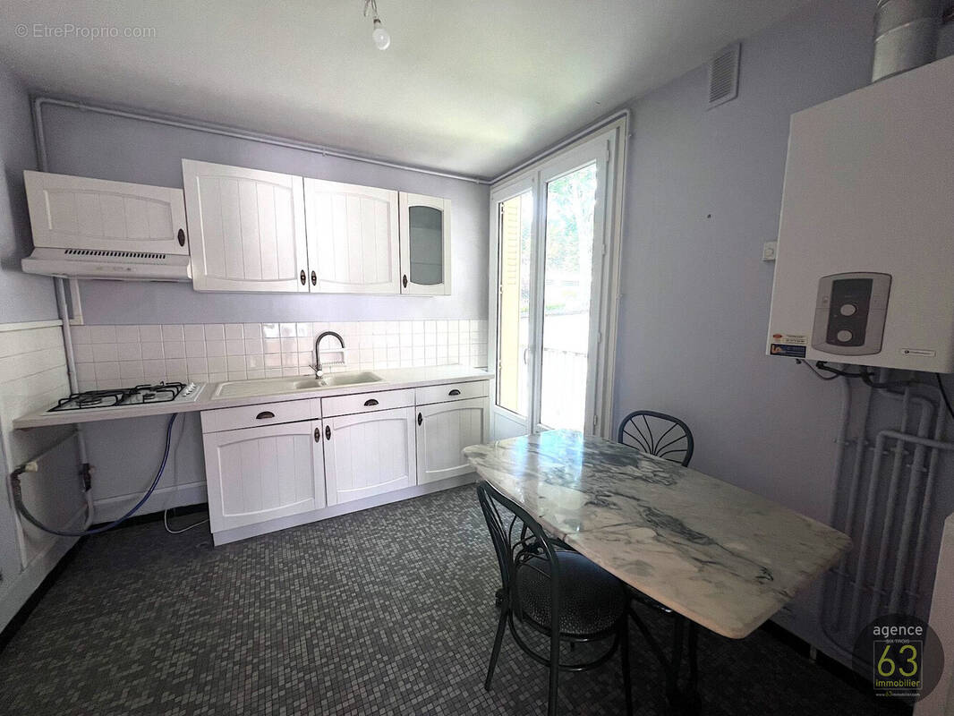 Appartement à CHAMALIERES