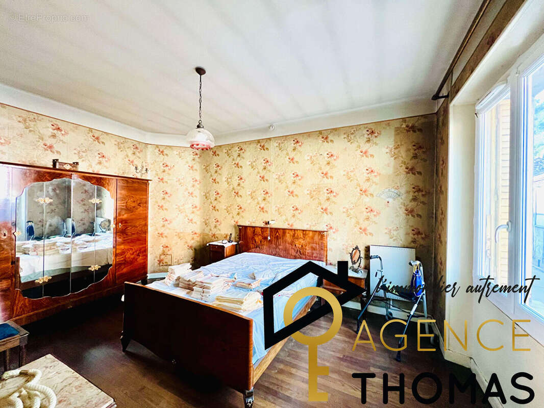 Maison à PONT-DE-LABEAUME