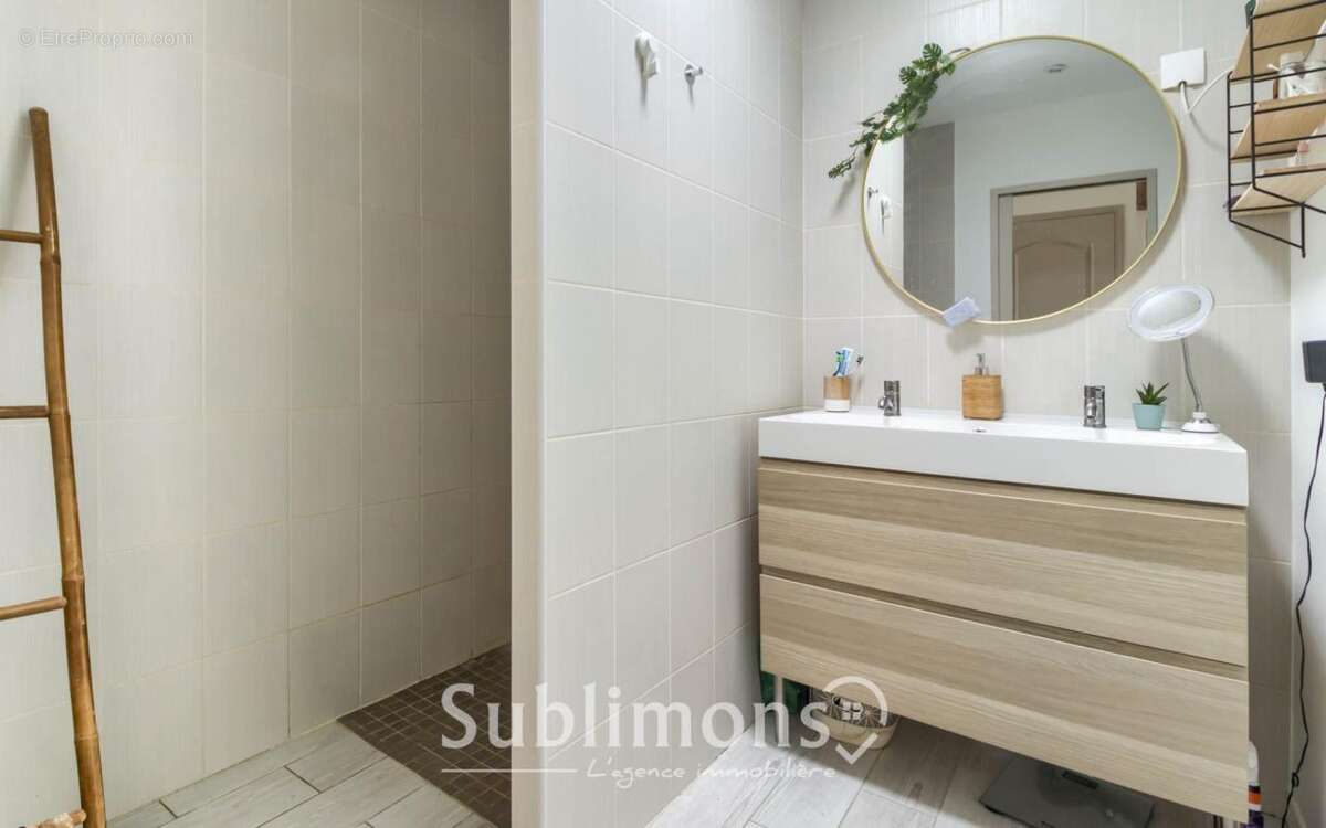 Maison à LA CHAPELLE-HEULIN