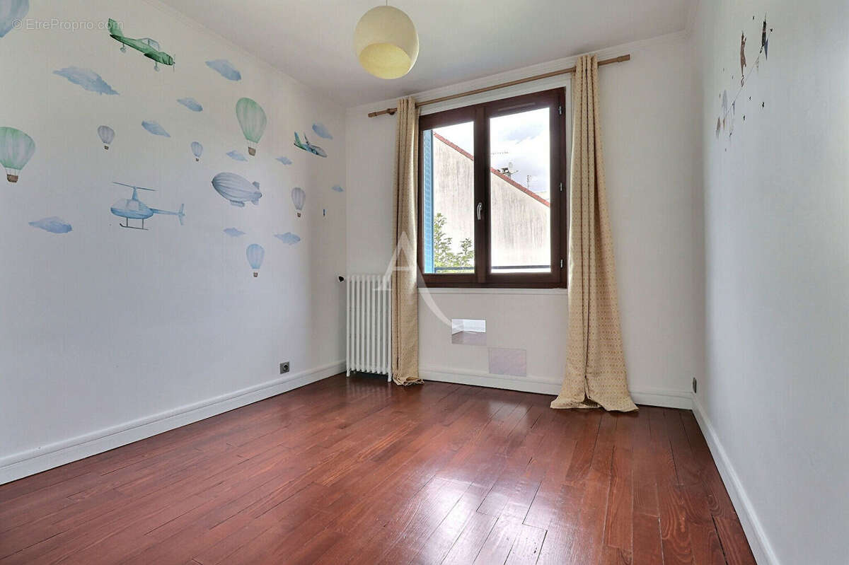 Appartement à MAISONS-LAFFITTE