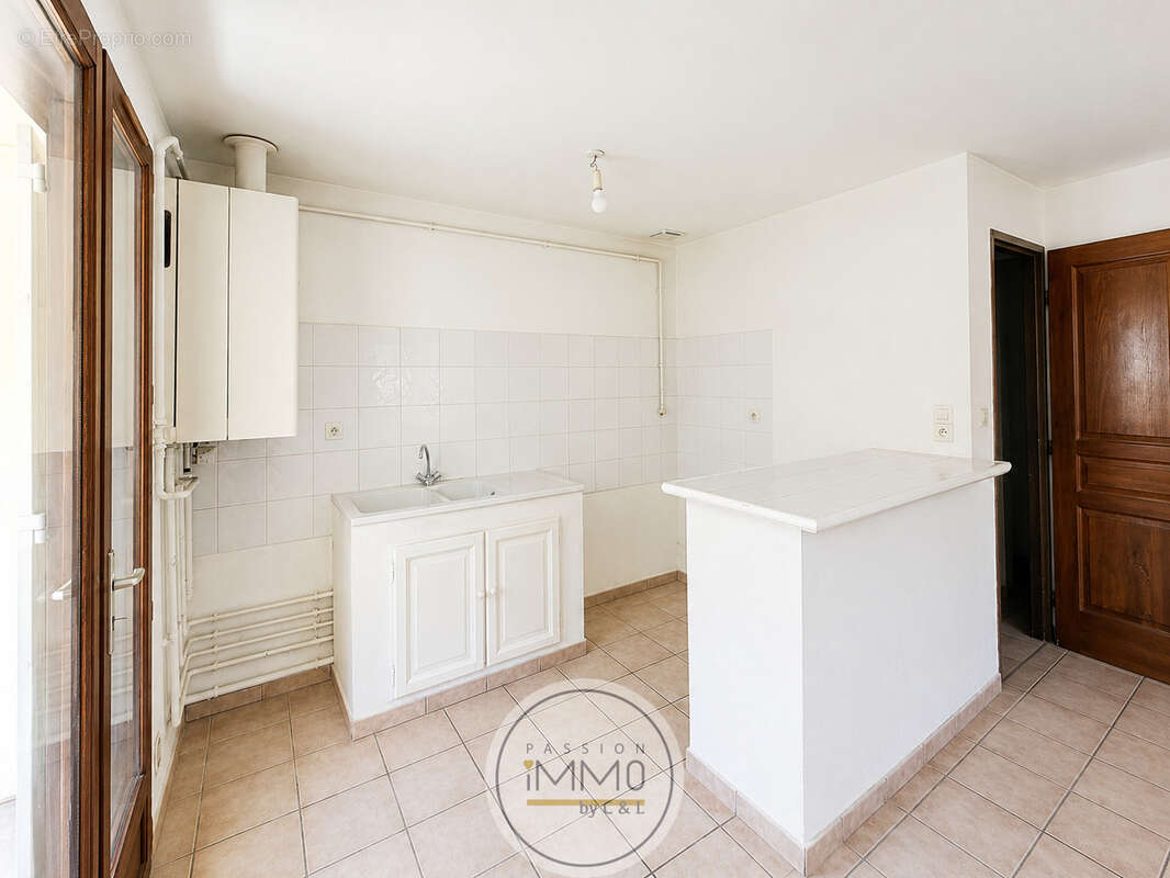 Appartement, quartier avec commodités SISTERON - photo 2
