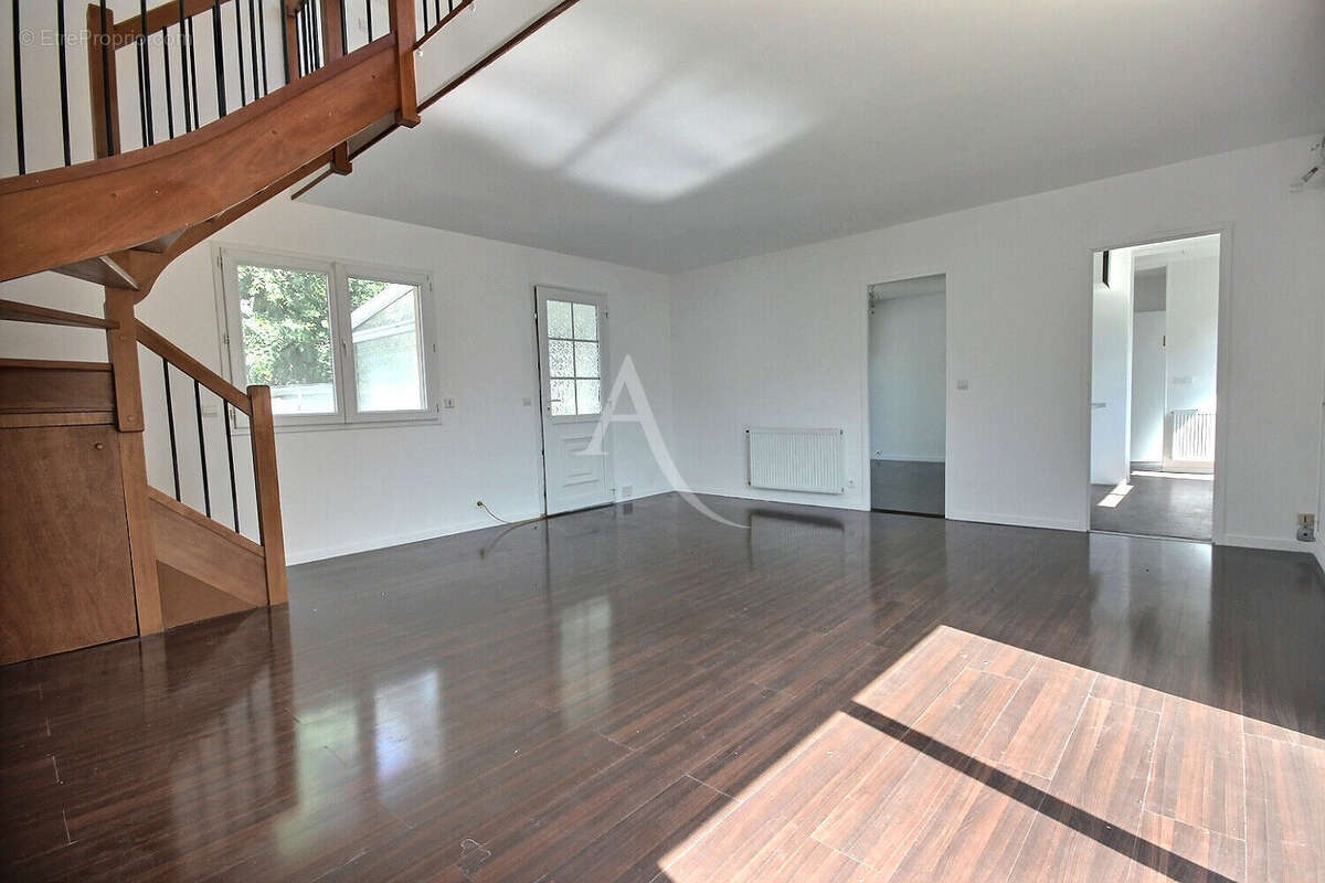 Maison à CONFLANS-SAINTE-HONORINE