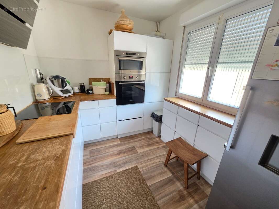 Maison à vendre 0 pièces RIS ORANGIS (91) - photo 4