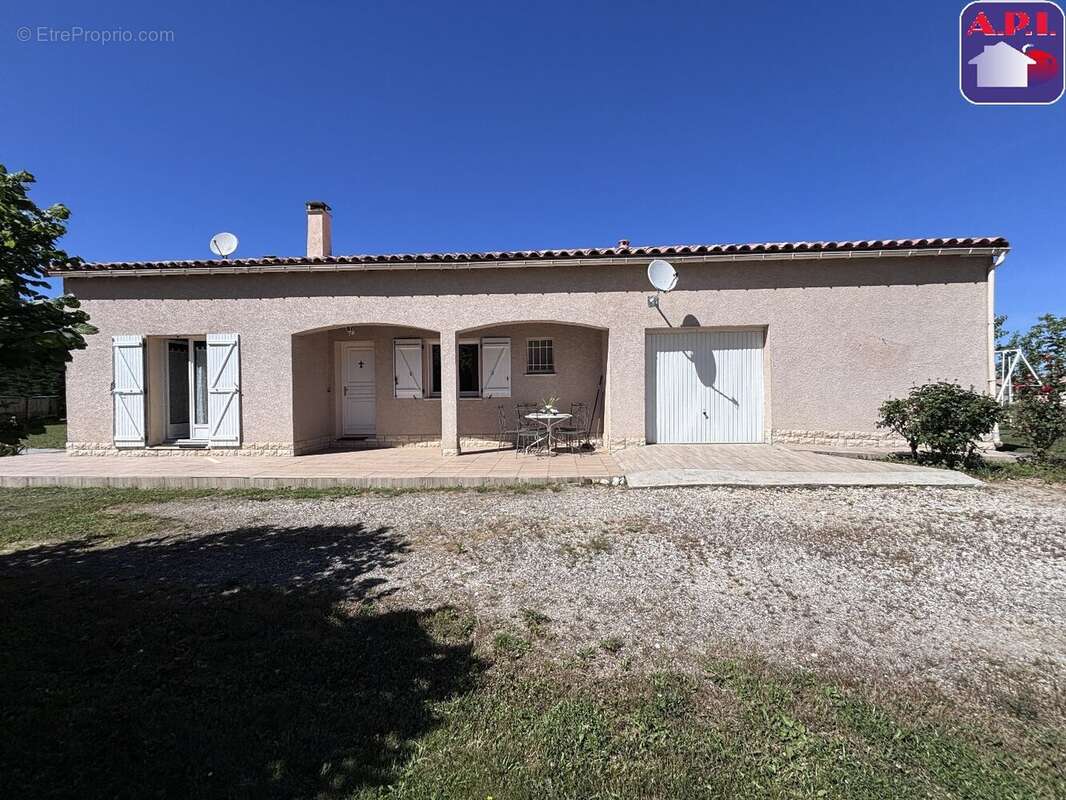 Maison 145 m² à Roquefeuil  - photo 3