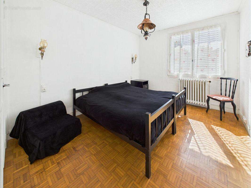 Maison à COMMENTRY