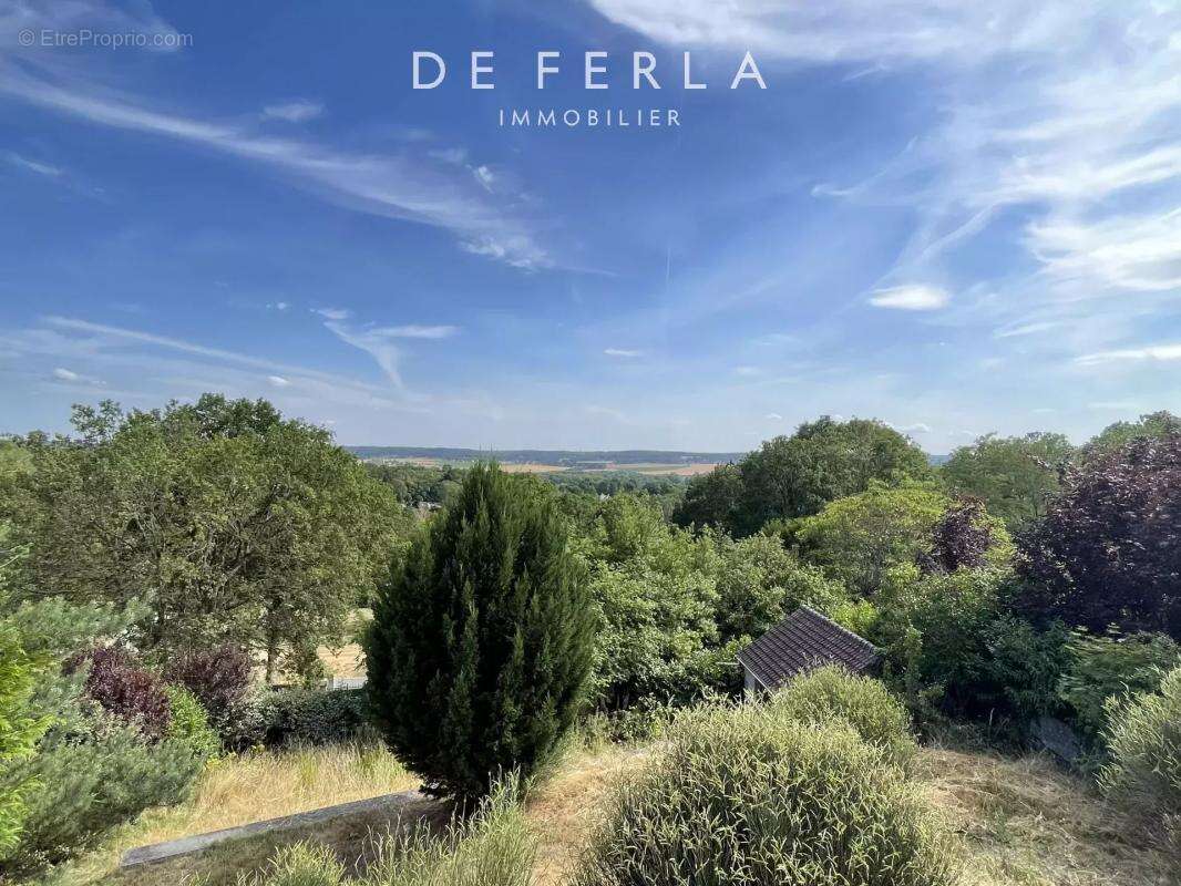 Maison à VILLIERS-SAINT-FREDERIC