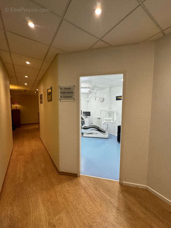 Commerce à SIERCK-LES-BAINS