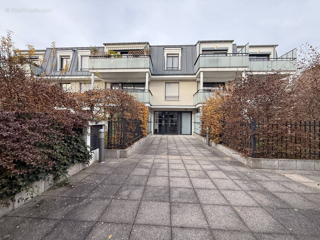 Appartement à LE PERREUX-SUR-MARNE