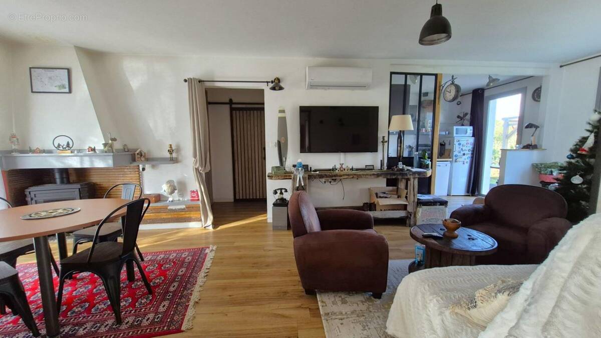 Maison à BUZET-SUR-TARN