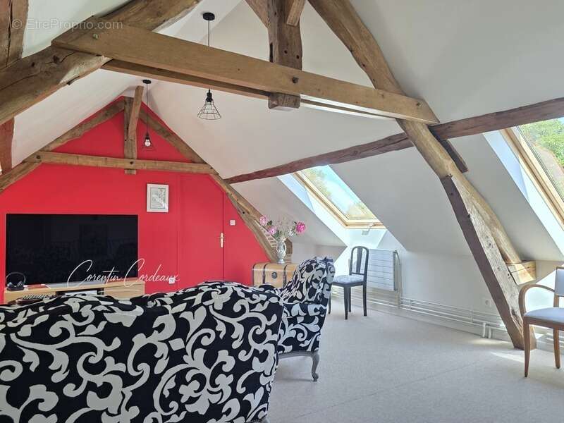 Maison de caractère en brique et silex – XIXe siècle – Environ 193 m² habitables – Terrain de 3 200 m² - photo 17