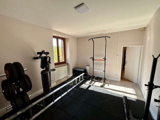 Maison à SAINT-FORGEUX