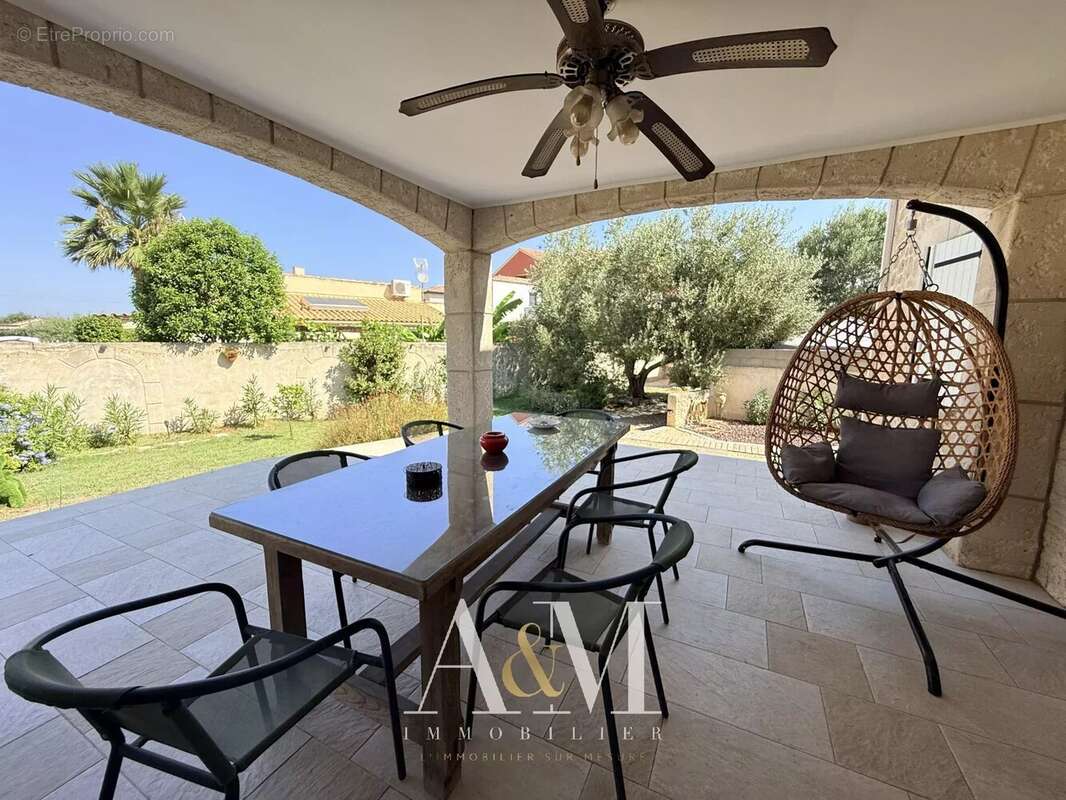 Villa T6 de 163 m² sur 576 m² - photo 2