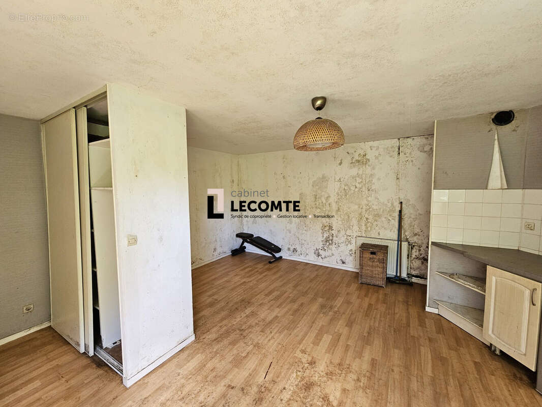 Appartement à LA CHAPELLE-DES-FOUGERETZ