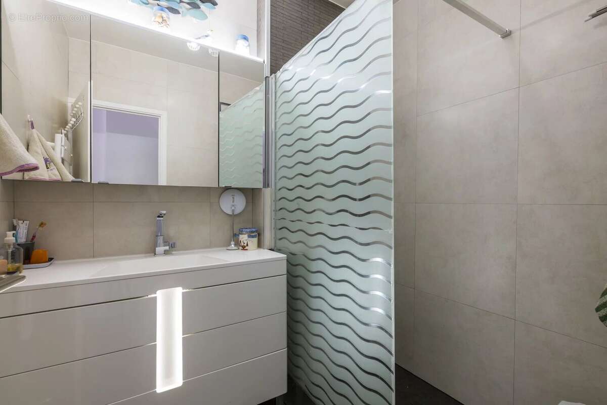 Appartement à CAGNES-SUR-MER