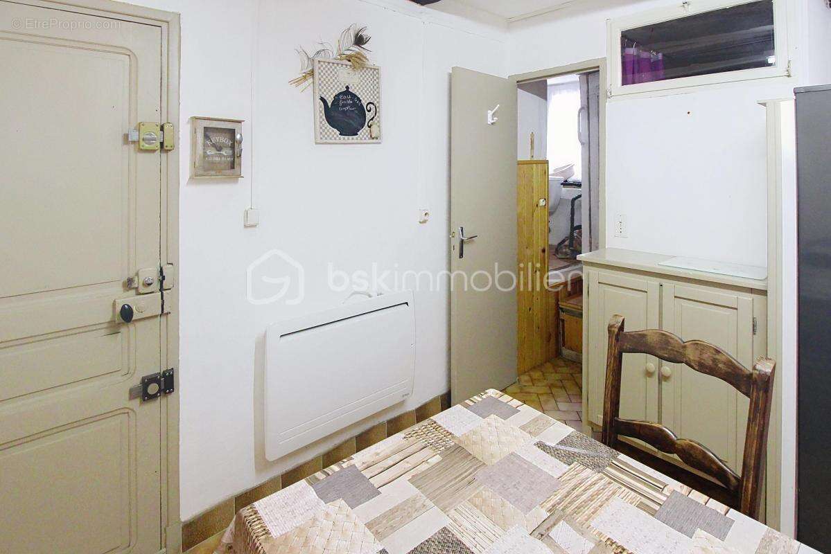 Appartement à SAINT-JEAN-DU-BRUEL