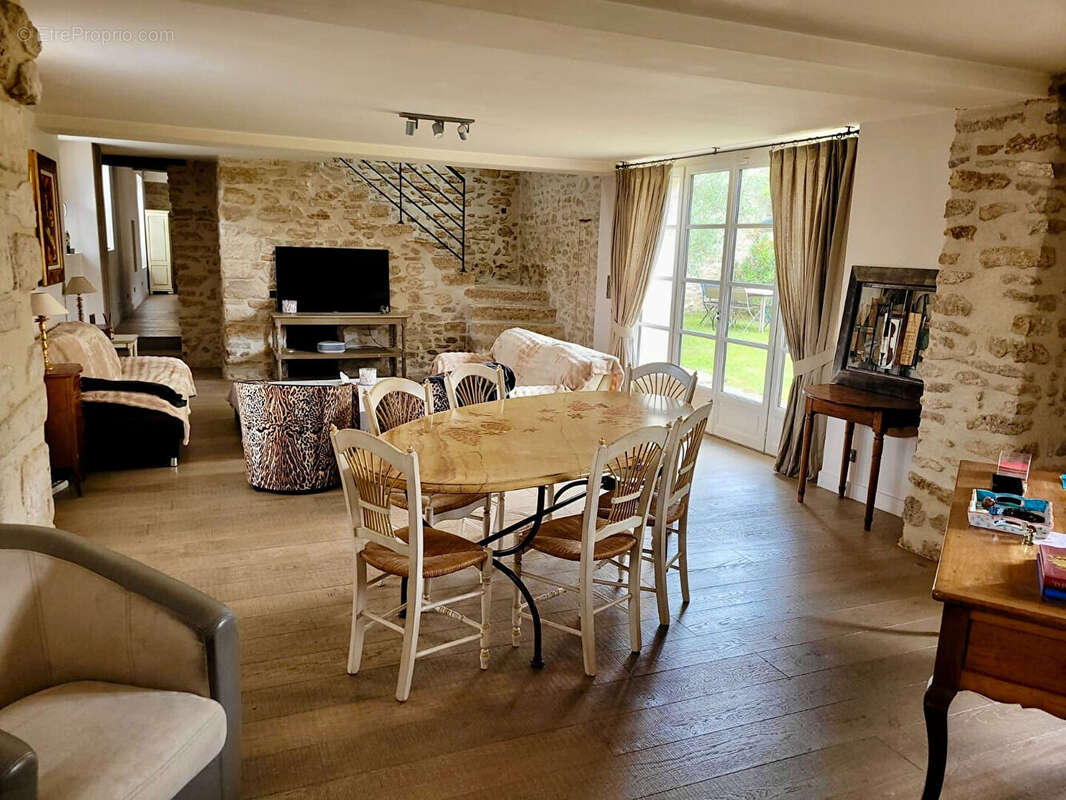 Maison à SENLIS