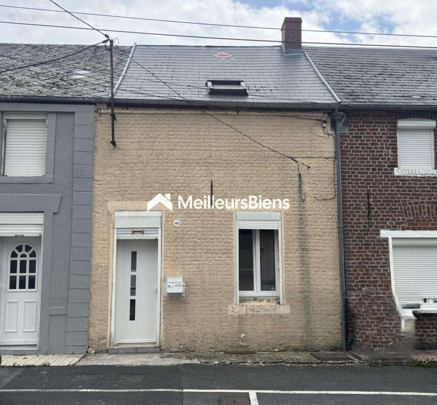 Maison à BOUSSOIS