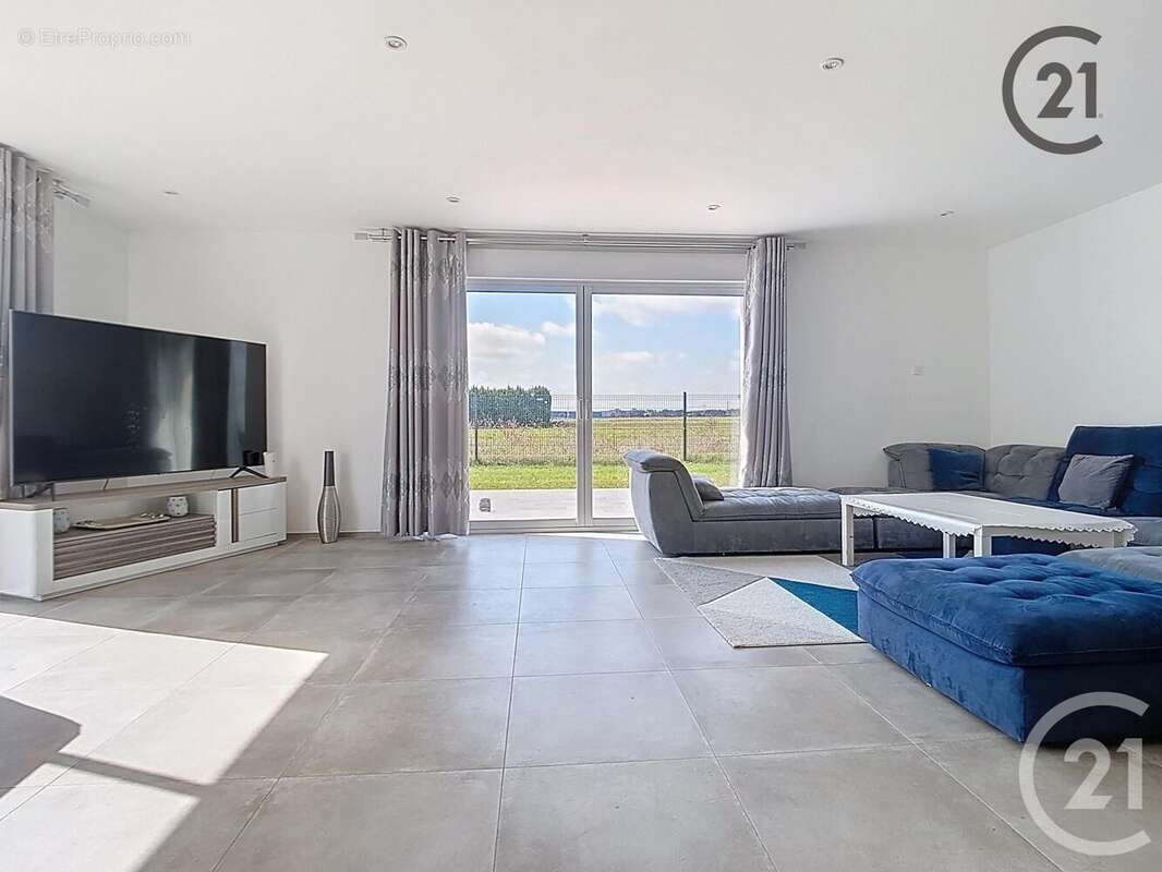 Maison à ROSIERES-PRES-TROYES