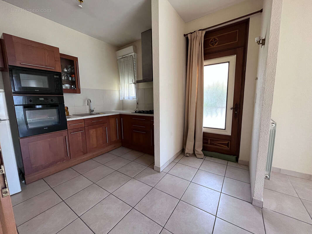 Maison de 105m2 hab 2 chambres avec jardin - photo 4