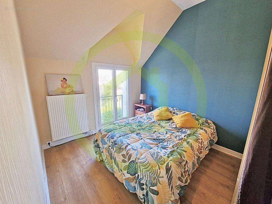 Maison à OZOIR-LA-FERRIERE