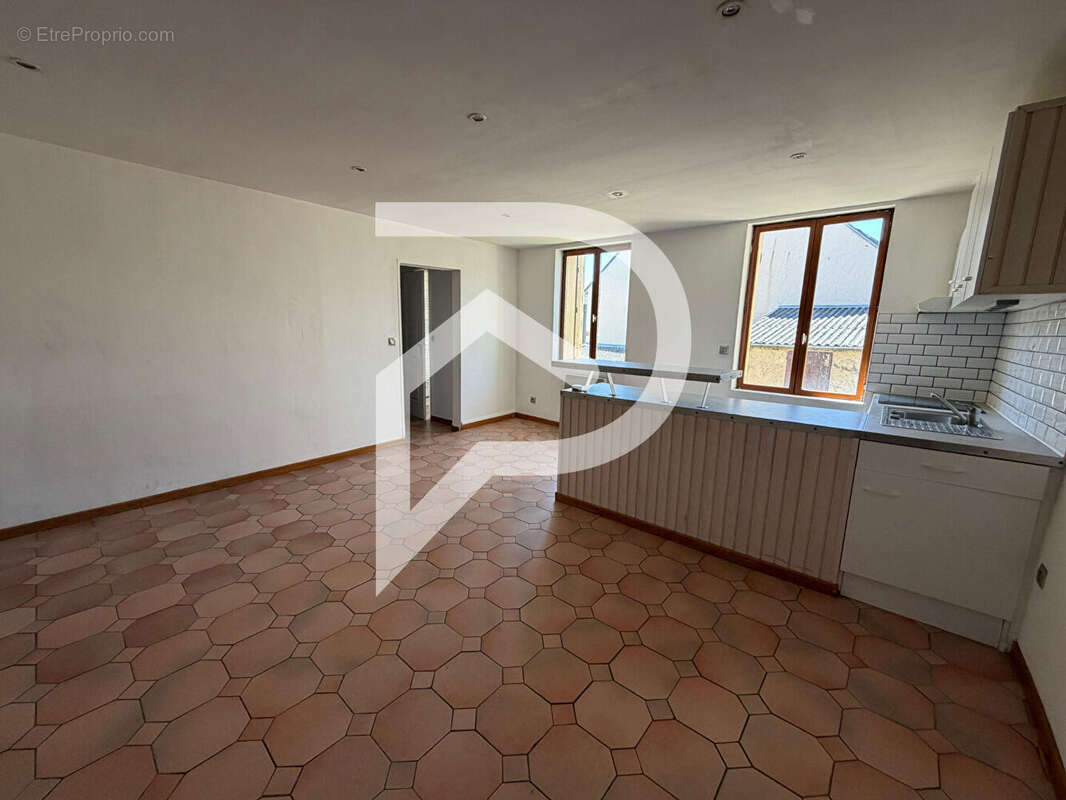 Appartement Meru 1 pièce(s) 31 m2 - photo 3