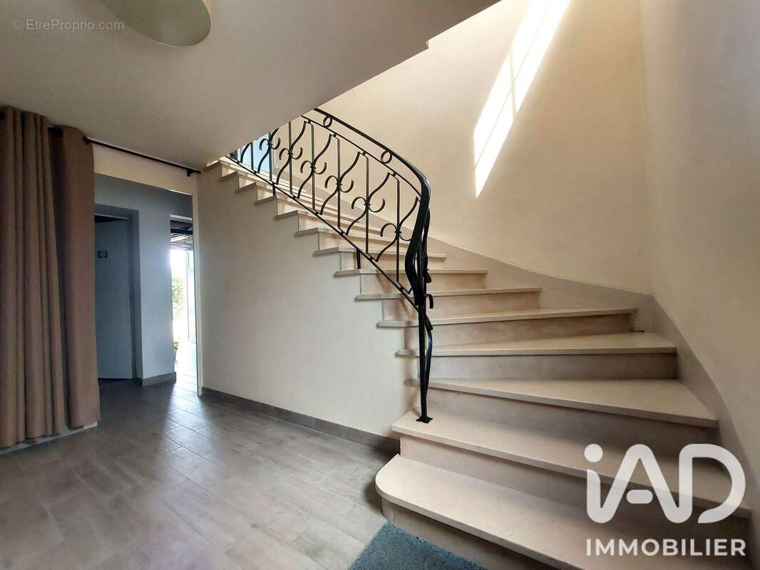 Photo 3 - Maison à BEAUSSE