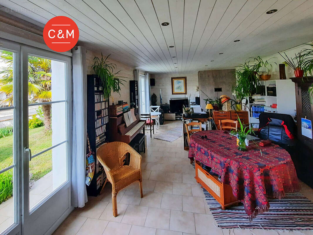 Maison à LA MONTAGNE