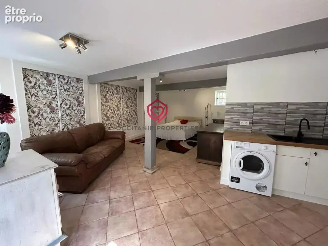 Ferme rénovée avec piscine, dépendances et 42 ha - photo 5