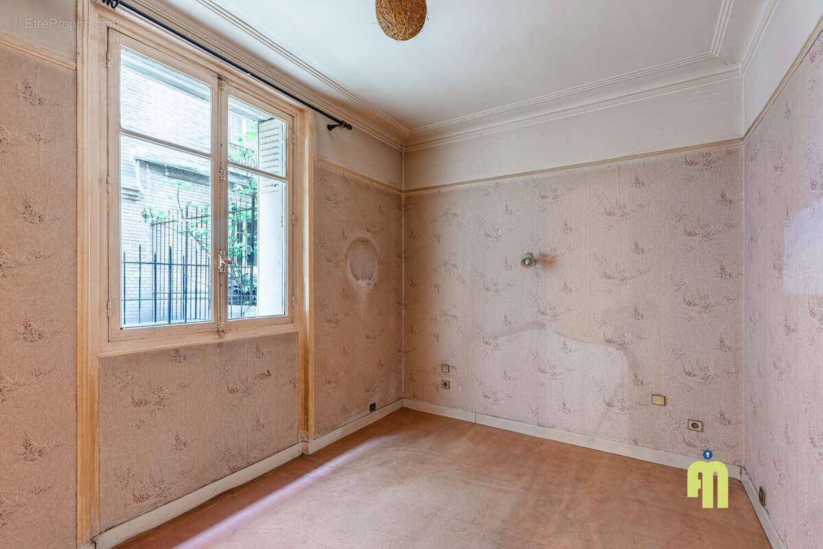 Appartement à PARIS-12E