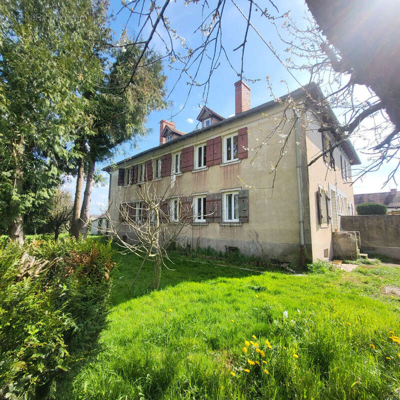 Maison à PARAY-LE-MONIAL