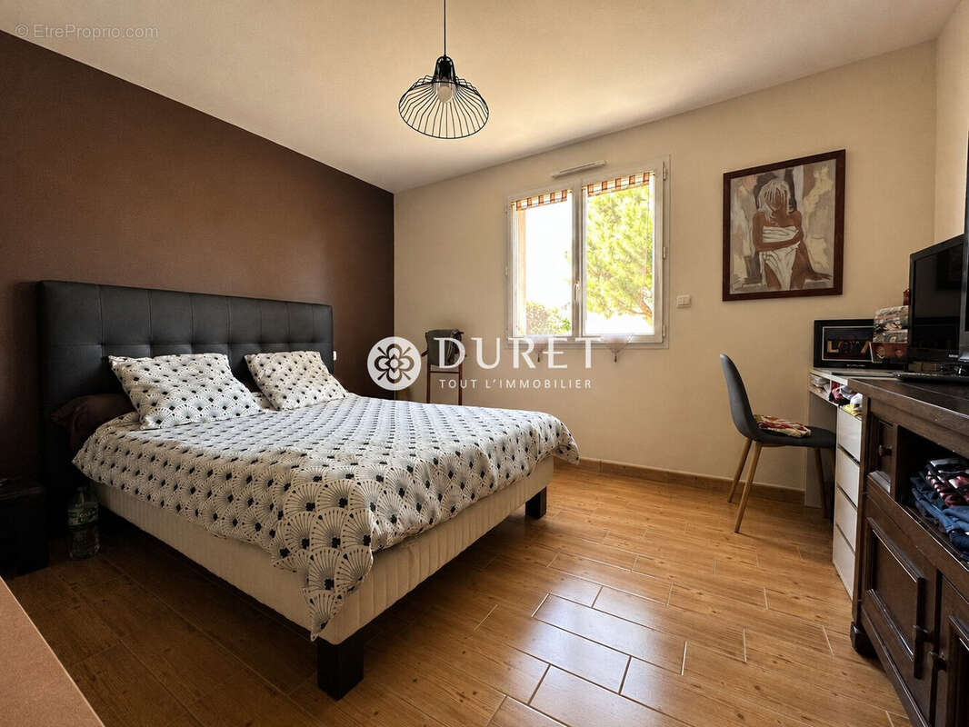 Maison 131 m² à La Bruffiere  - photo 9