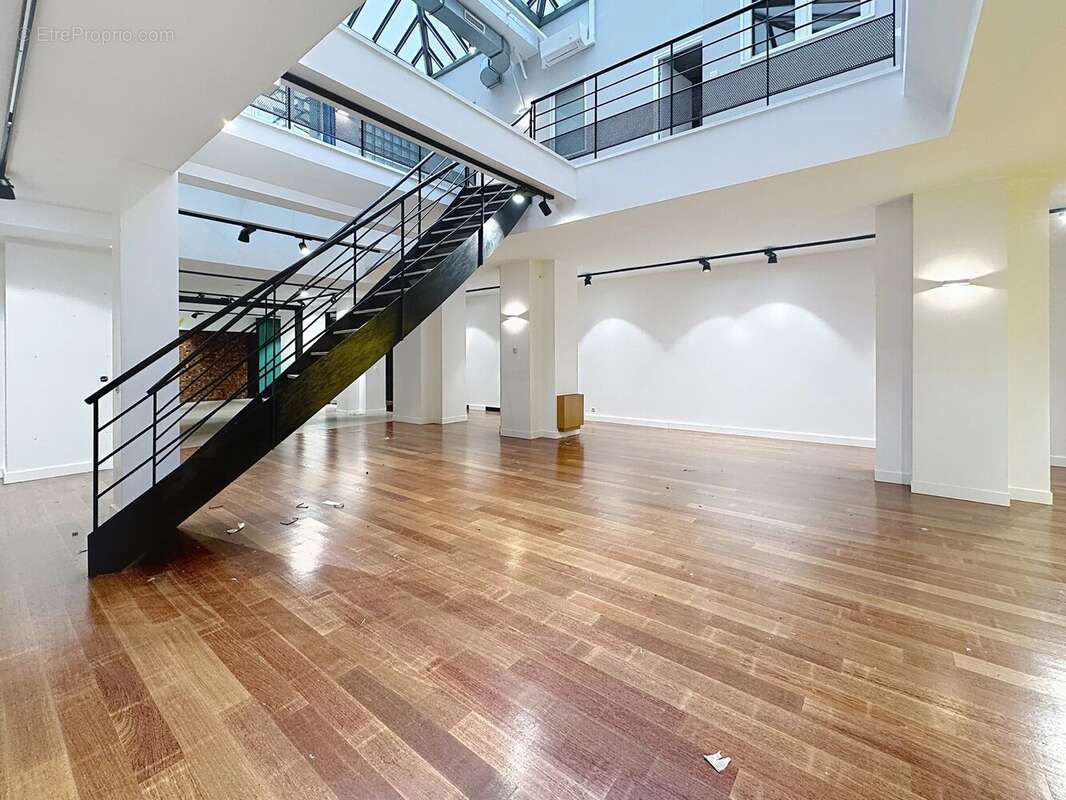 Appartement à PARIS-9E